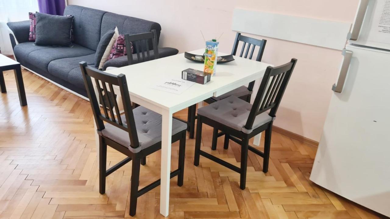 Lovely City Center 1Bd, 1Bt Apartment Sofia Buitenkant foto